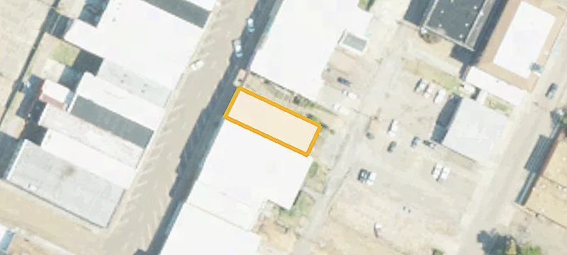 225 Main St