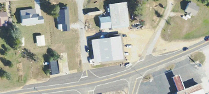 Smithville, MS 38870