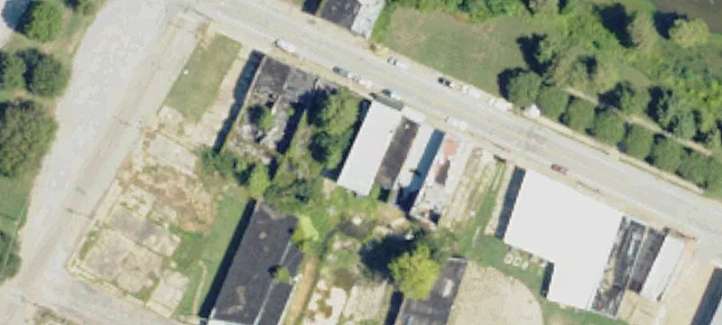 112 Peeler Ave