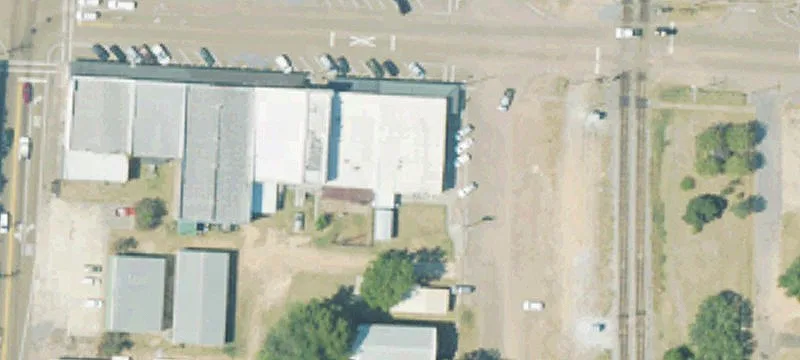 817 Robb St