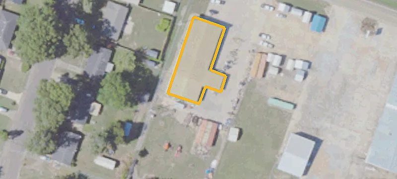 421 Hwy 82nd W