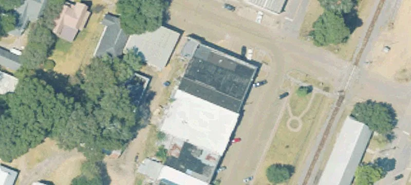 185 Railroad N Ave