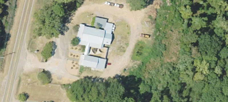 2239 Hwy 51st SE