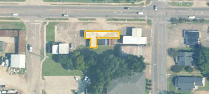208 Us Hwy 82