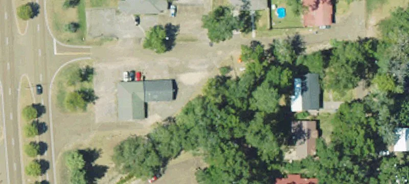 301 Hwy 51st S