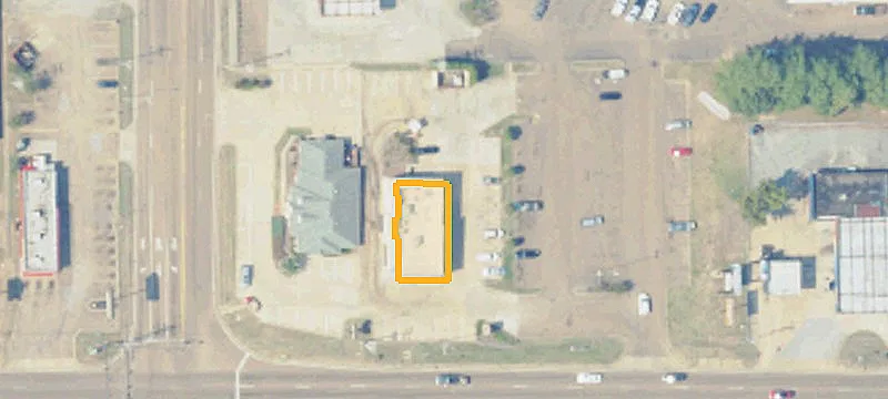 705 Hwy 6th E