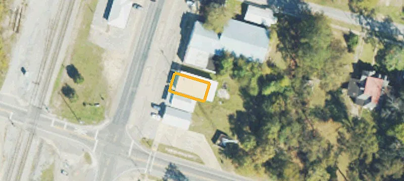 15435 Hwy 11
