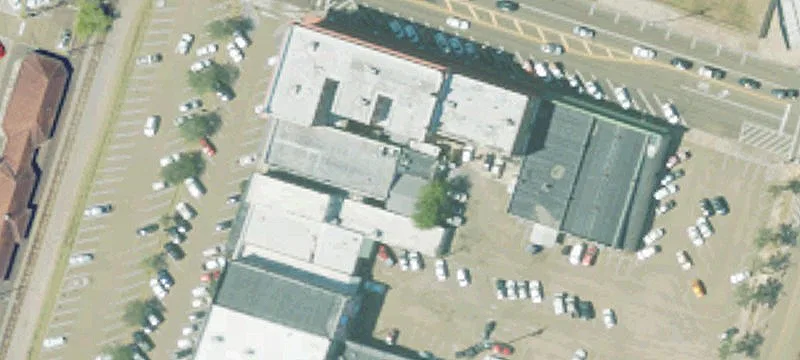 107 Railroad Ave