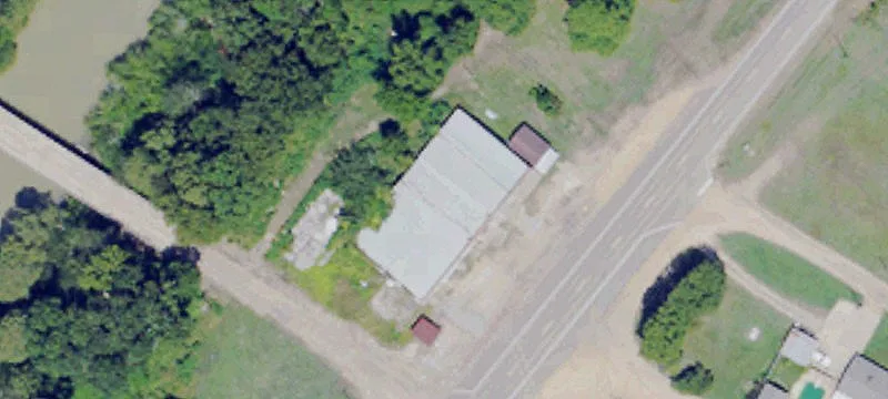 Hwy 7th S