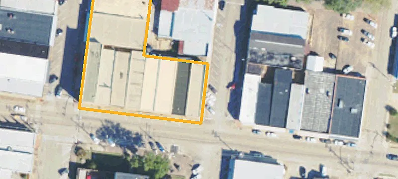 200 Main St