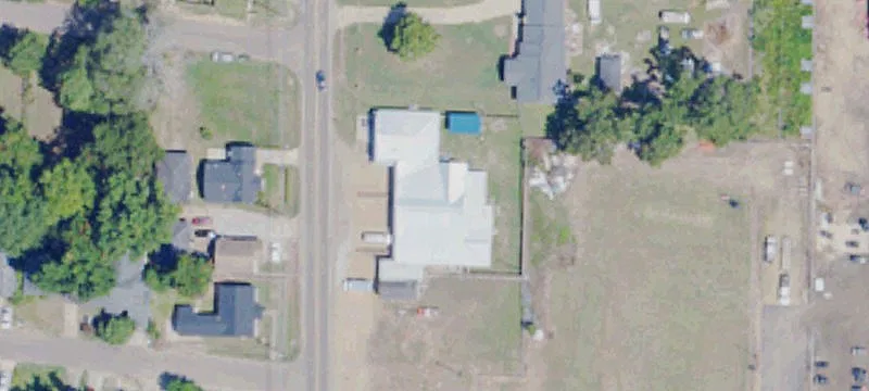 705 Bowie Ln