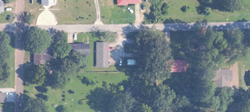 204 Clay St