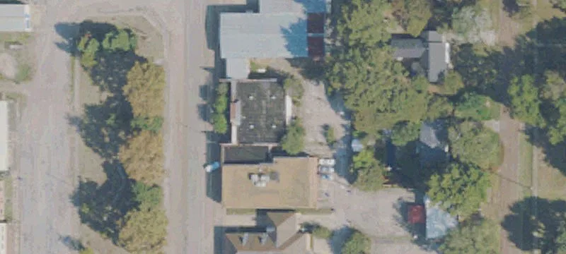 806 Grand Ave