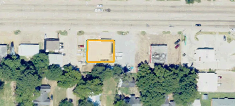 304 Hwy 82nd E