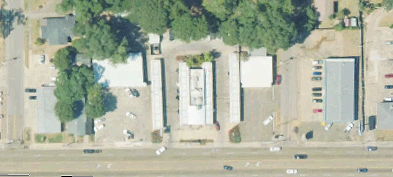 1104 Delaware Ave