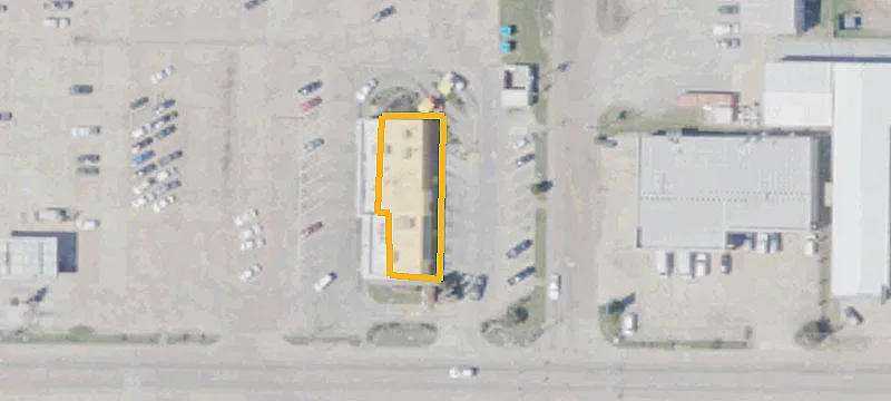 907 Hwy 82nd E