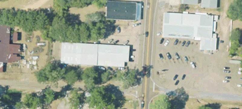 Laurel St
