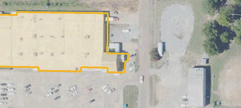 905 Hwy 82nd E