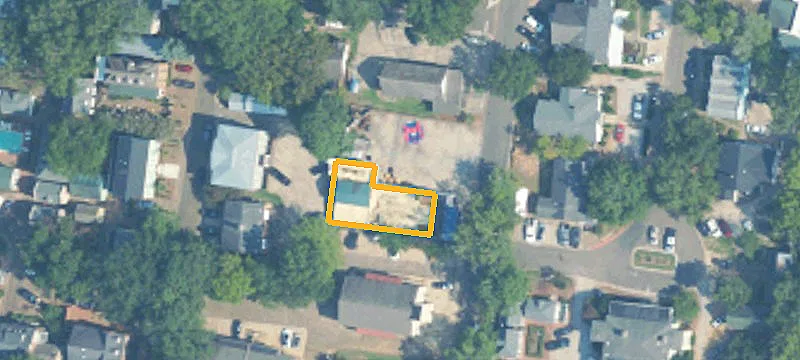 106 Maxwell St