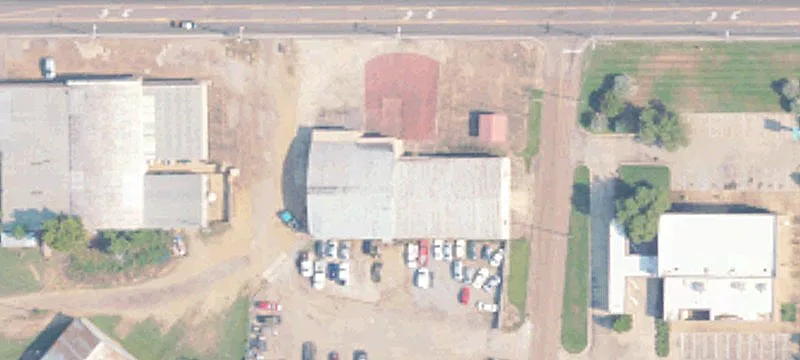 26100 Main St
