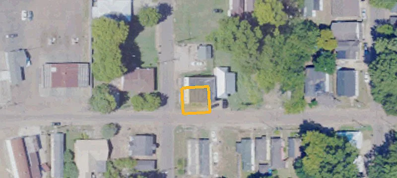 1113 Ave E Ave