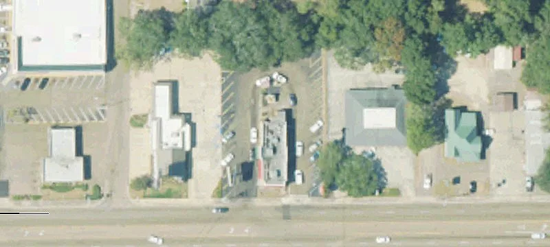 1320 Delaware Ave