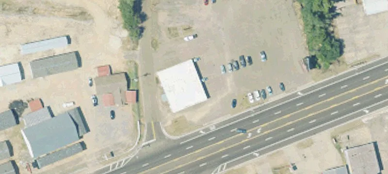 402 Presley Blvd