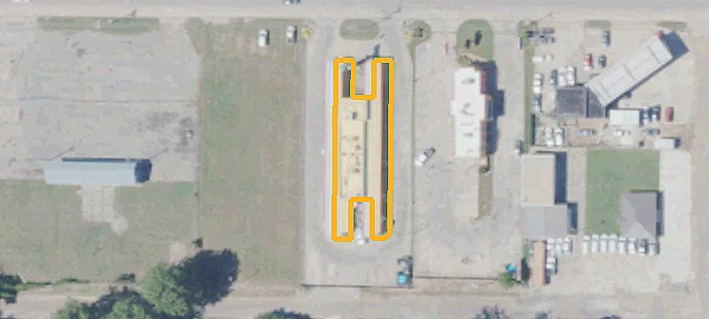 520 Hwy 82nd E
