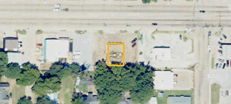 306 Hwy 82nd E