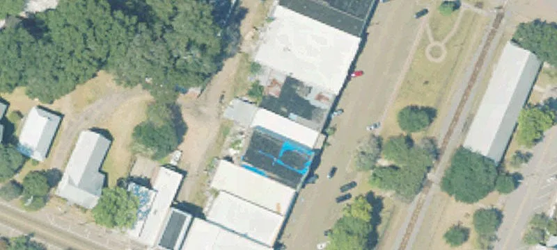 151 Railroad N Ave