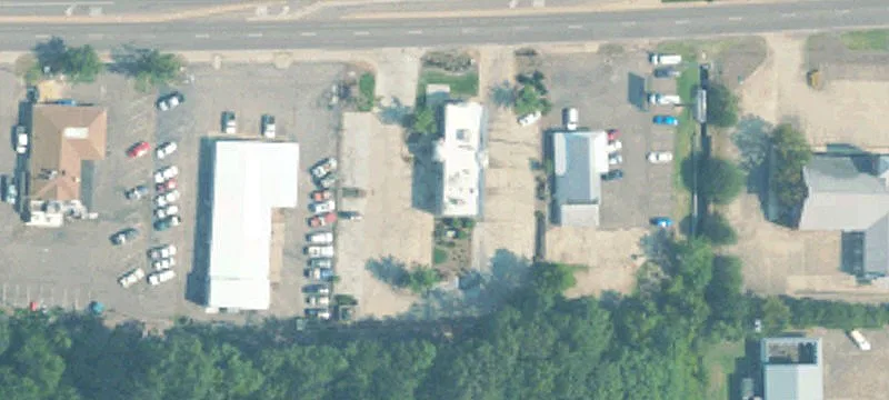 207 Hwy 12th W