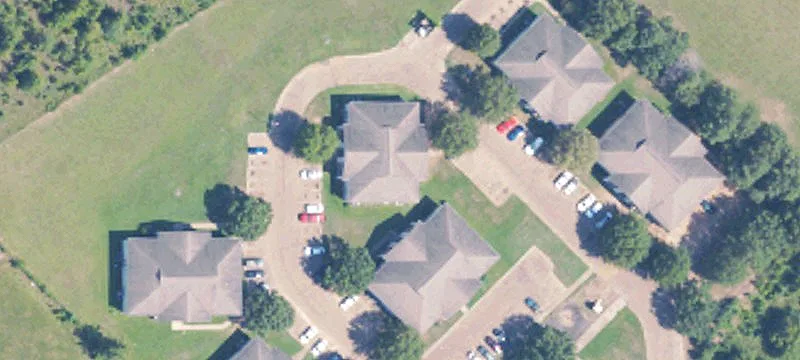 138 Perry Rd