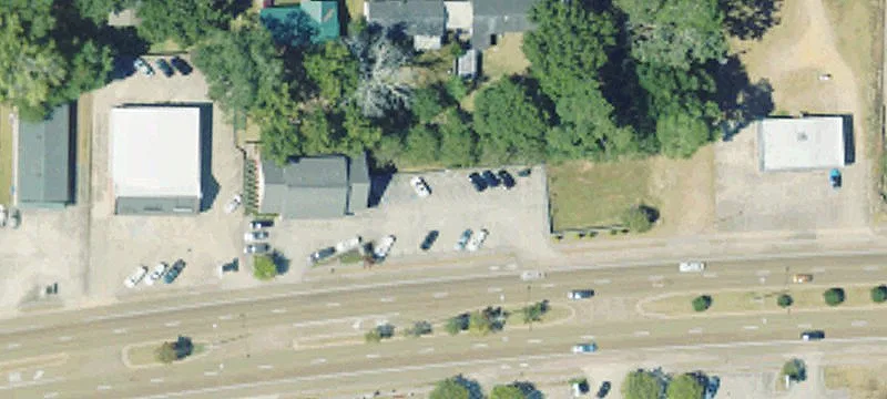 706 Brookway Blvd