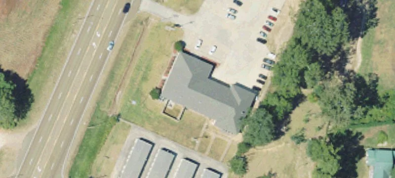 1208 Hwy 51st NE