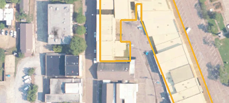 348 Ct St