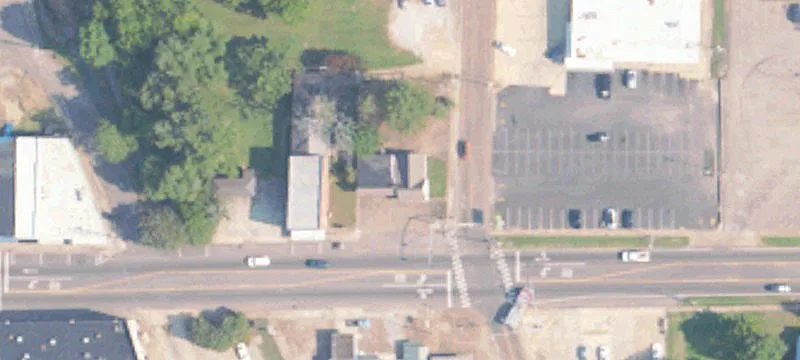 26541 Main St