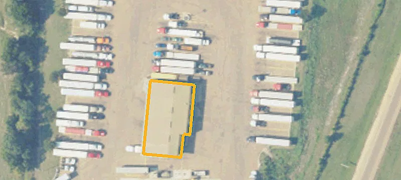 725 Hwy 35th N