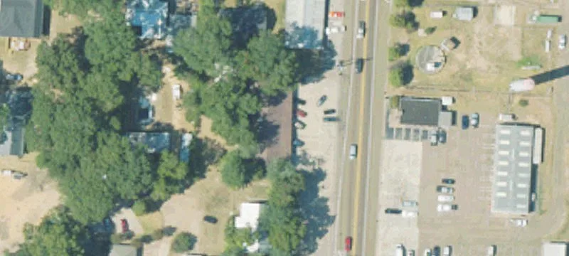 Laurel St