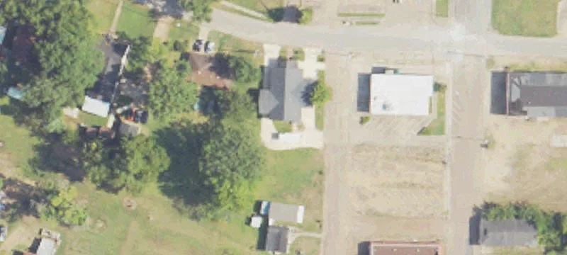 350 1st St