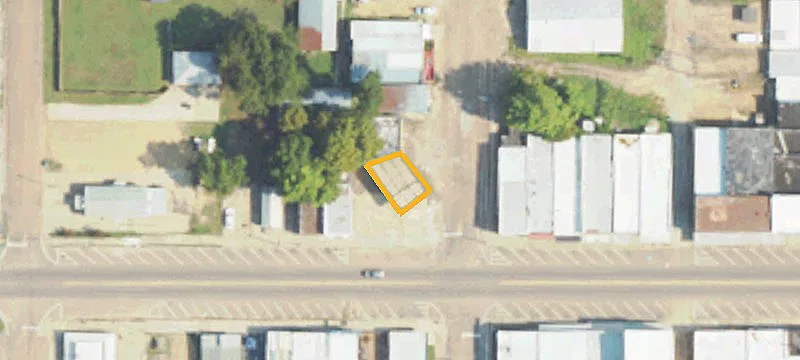 174 Main St