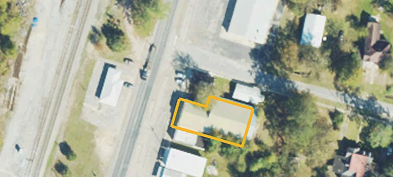 15435 Hwy 11