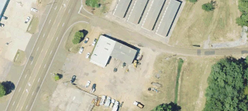 830 Hwy 51st N