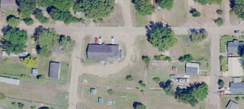 414 Edwards St