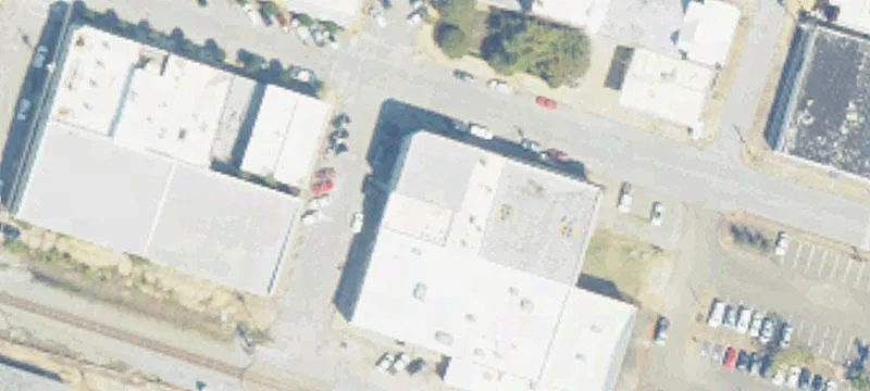 702 Cruise St
