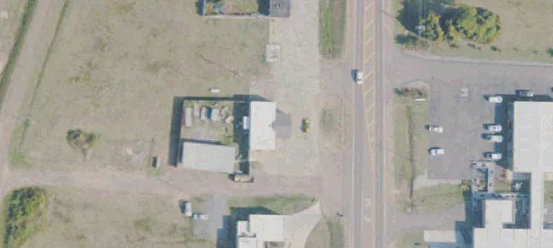 903 Oak Ave