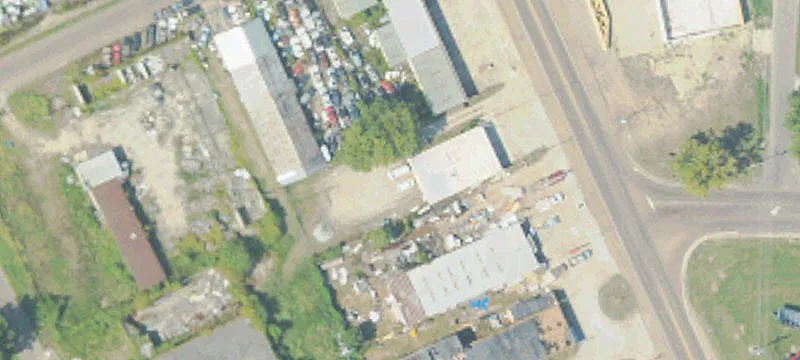 909 Desoto Ave