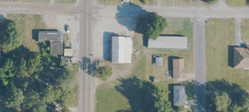 100 Oak Ave