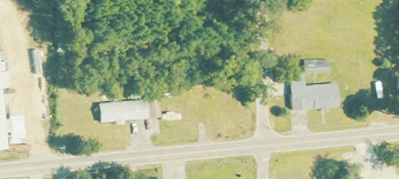 202 Red Bud St