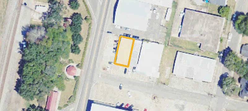 306 Hwy 11th N