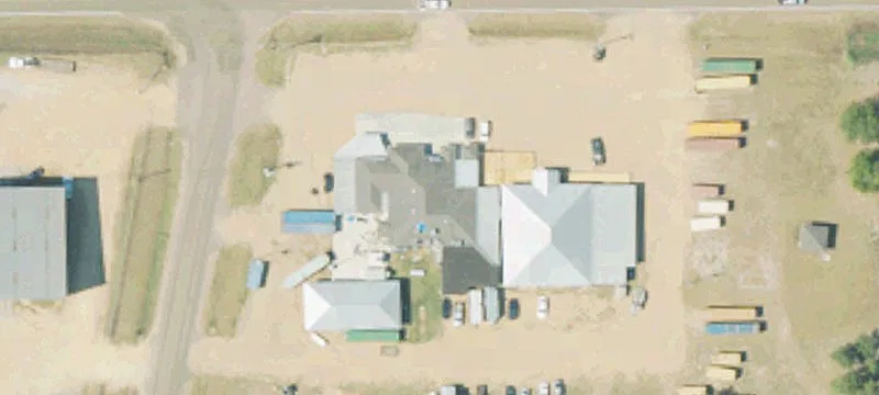 2104 Airport Fernwood Rd
